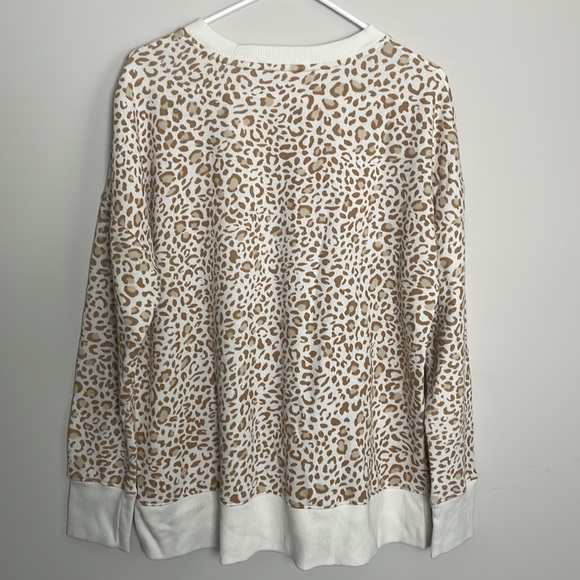 Time and Tru tan Leopard print white trim -pullover sweat shirt- Large - Picture 5 of 14